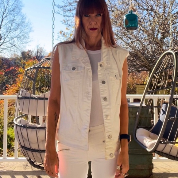 Welcome to my Vest Collection - Picture 5 of 6